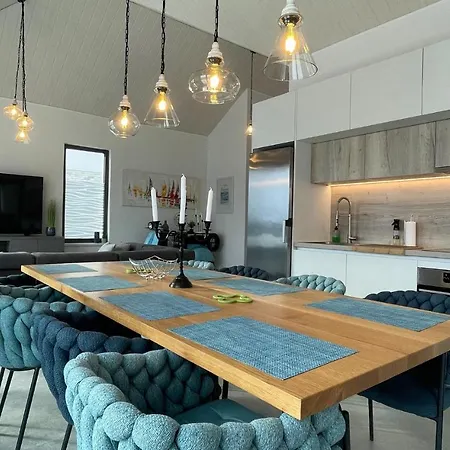 Stunning Home In Zaboric 펜션 *