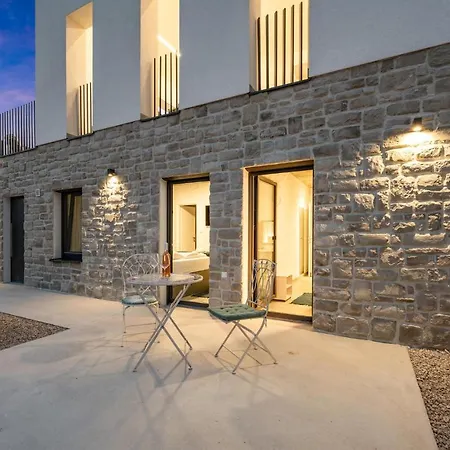 펜션 Stunning Home In Zaboric *