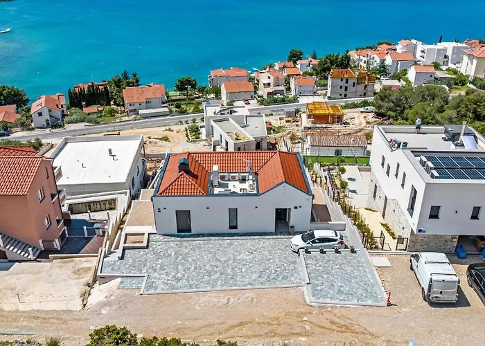 度假居 Awesome Home In Zaboric