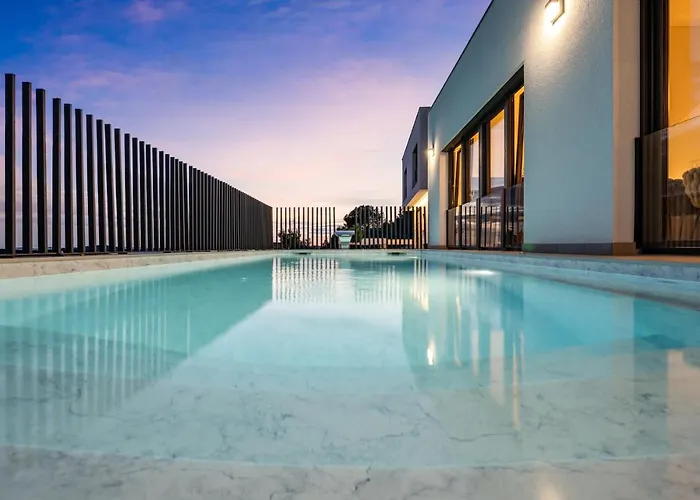 度假居 Awesome Home In Zaboric