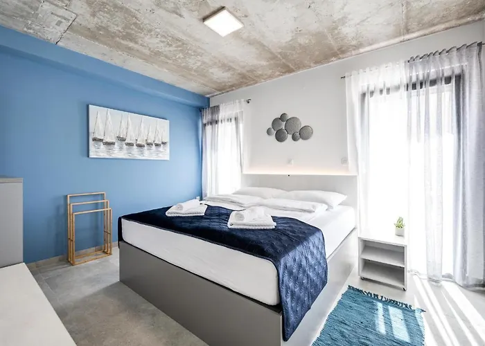 度假居 Awesome Home In Zaboric 扎博里克